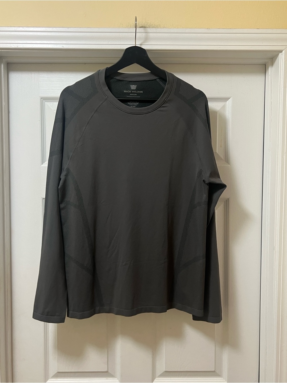 Mack Weldon Long-Sleeve Performance Crew in Charcoal